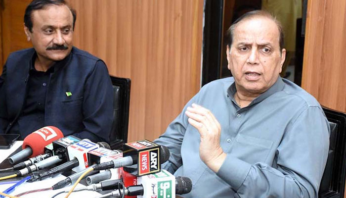 صوبائی وزیر نے ملازمین کی جبری برطرفیوں پر تشویش کا اظہار کرتے ہوئے کہا کہ جبری برطرف ملازمین کے بقایاجات فوری طور پرادا کیے جائیں/ فائل فوٹو