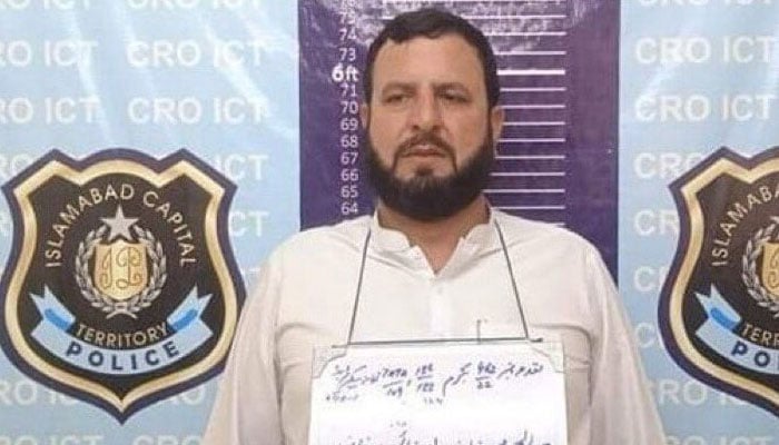 عدالت نے صالح محمد کو ایک لاکھ روپے کے مچلکے جمع کرانے کا حکم دیا— فوٹو: فائل