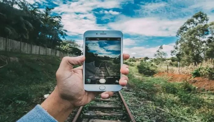 زیادہ میگا پکسلز کا کیا فائدہ ہوتا ہے / فائل فوٹو