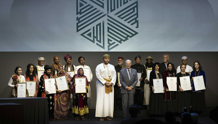 Another honor for Pakistan, two folk singers were honored with the Aga Khan Music Awards