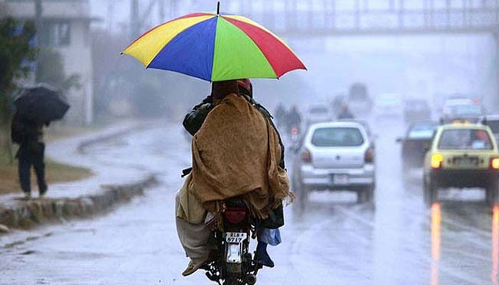 7 نومبر تک مغربی ہواؤں کا سلسلہ ملک پر اثرانداز رہے گا، جس کے باعث بارش اور برفباری کا امکان ہے جبکہ سردی میں بھی اضافہ ہوجائے گا: محکمہ موسمیات