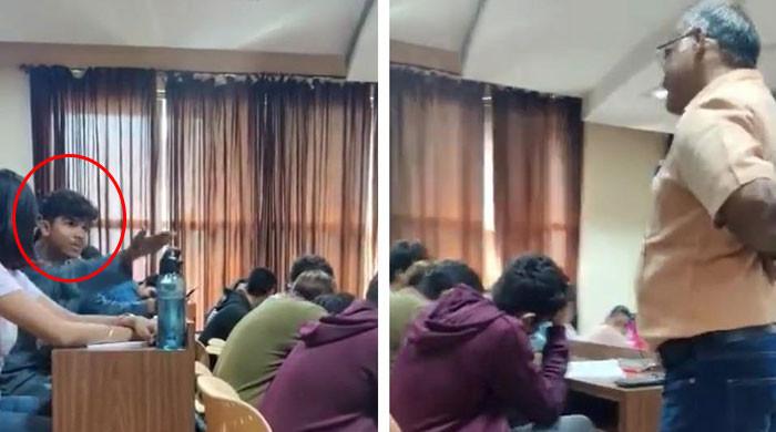 کلاس میں مسلم طالب علم کو دہشتگرد کہنے والا پروفیسر معطل