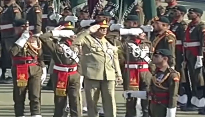 جنرل عاصم منیر نے پاک فوج کے 17 ویں سربراہ کی حیثیت سے کمان سنبھال لی
