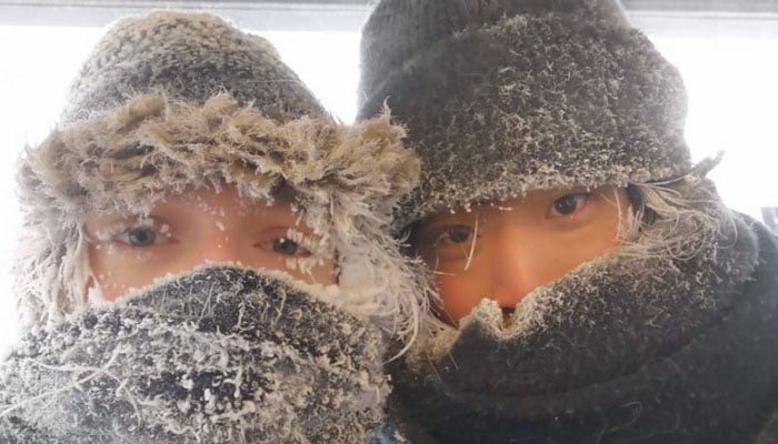 It's hard to get around in the cold / Photo courtesy of the mid_yakutsk Twitter account
