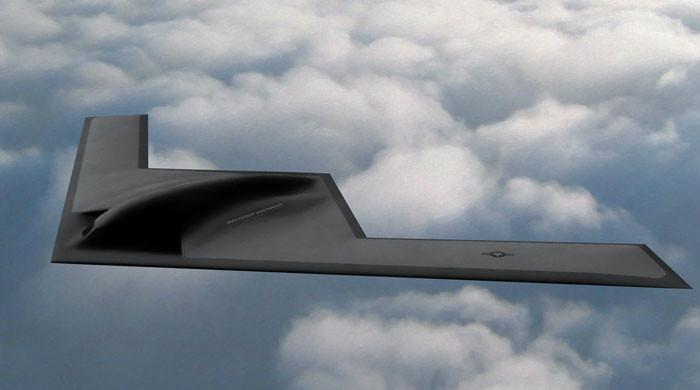 امریکا نے پہلے سکستھ جنریشن بمبار طیارے ’بی 21 ریڈر‘ کی رونمائی کردی 