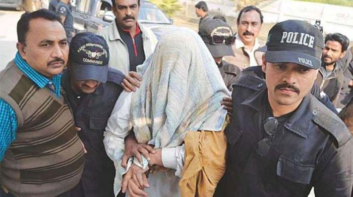 کراچی پولیس کو منشیات فروشی میں انتہائی مطلوب ملزم گرفتار