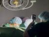 یوکرین: میزائل حملوں سے تاریکی میں ڈوبے اسپتال میں ٹارچ کی روشنی میں کامیاب اوپن ہارٹ سرجری