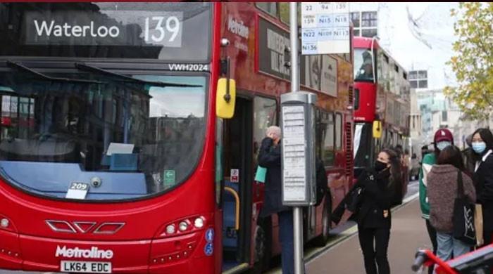 لندن کی بسوں اور ٹرینوں میں جنسی ہراسانی کے واقعات میں اضافہ