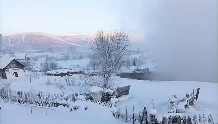 اس واقعے میں کسی قسم کا جانی نقصان نہیں ہوا / فوٹو بشکریہ ڈیلی میل