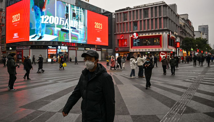 اس سے قبل چین میں ایک ہفتے کے دوران کووڈ سے ہزاروں اموات کا انکشاف بھی سامنے آیا تھا / اے ایف پی فوٹو