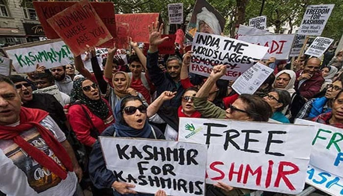 بھارت کشمیریوں کو حق خودارادیت دینے کے وعدے سے مکر رہا ہے، بھارت میں کوئی بھی اقلیت محفوظ نہیں: وزیر اعظم کشمیر/ فائل فوٹو