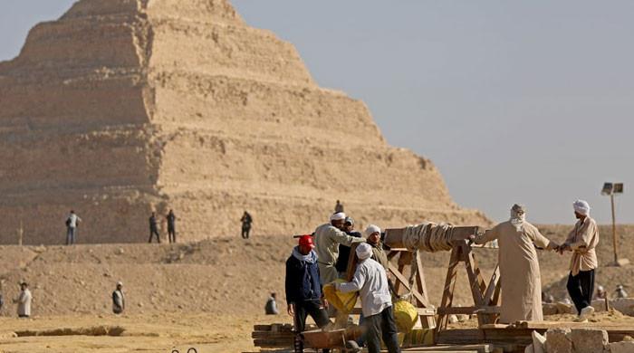 مصر میں ماہر آثار قدیمہ نے 4 ہزار 300 سال پرانی ممی دریافت کرلی