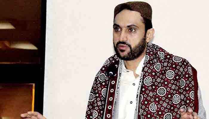 I don't know if I will stay in the chair after today but I am not weak enough to resign: Abdulqudus Bizenjo.  Photo file