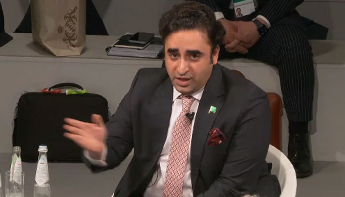 کالعدم ٹی ٹی پی، بی ایل اے اور القاعدہ جیسی دہشتگرد تنظیمیں افغانستان میں موجود ہیں: وزیر خارجہ— فوٹو: اسکرین گریب