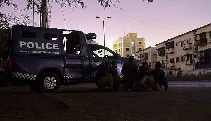 شمالی وزیرستان سے تعلق رکھنے والے دونوں دہشت گردوں کی شناخت ہوگئی ہے: پولیس/فوٹو:اے ایف پی