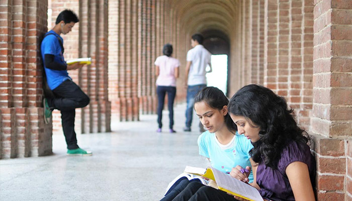 Students have been forced to absent from classes and an unusual number of students have not been able to attend classes after being admitted: Survey/File Photo