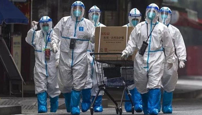 چین میں دسمبر سے رپورٹ ہونے والے تمام کورونا کیسز اومی کرون ویریئنٹ کے ہیں، طبی حکام/ فائل فوٹو