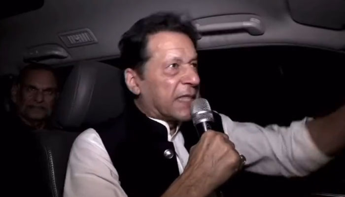 The rally was supposed to go to Data Darbar from Zaman Park, but Imran left in front of Data Darbar after giving a short speech in a bulletproof vehicle - Photo: Screen Grab