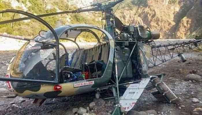 تباہ ہونے والے ہیلی کاپٹر کا صبح 9 بج کر 15 منٹ پر ائیر ٹریفک کنٹرولر سے رابطہ منقطع ہوا تھا: بھارتی میڈیا