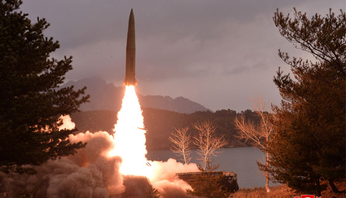 The missile test is an important message for the ongoing military exercises between the US and South Korea.  North Korea - Photo: File