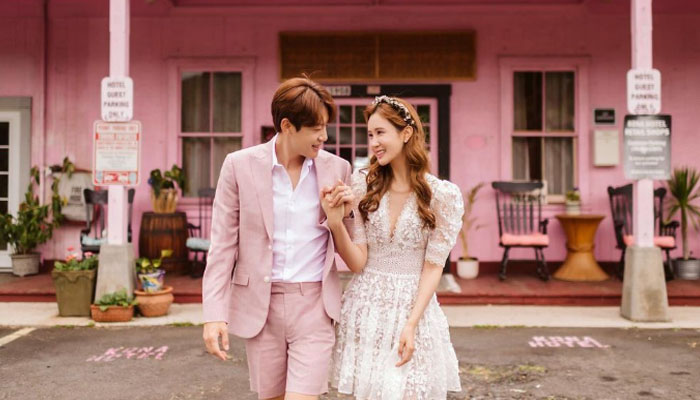 گلوکار Se7en اور ان کی اداکارہ دوست Lee Da-hae گزشتہ 8 سالوں سے تعلق میں تھے اور اب انہوں نے اپنی شادی کا باقاعدہ اعلان کردیا ہے/ فوٹو سوشل میڈیا