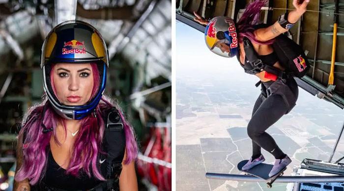 خاتون نے 90 ہزار فٹ کی بلندی سے چھلانگ لگا کر عالمی ریکارڈ بنالیا