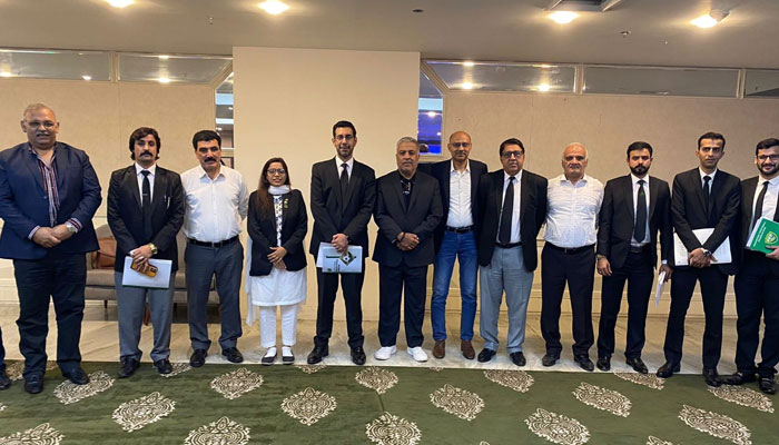 اجلاس لاہور کے مقامی ہوٹل میں ہوا جس کی صدارت نارملائزیشن کمیٹی کے چیئرمین ہارون احمد ملک نے کی