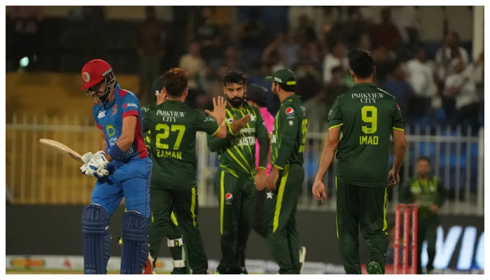 پاکستان کرکٹ ٹیم کی قیادت کرنا میرے لیے قابل فخر لمحہ تھا،بدقسمتی سے ہم سیریز نہیں جیت پائےلیکن نوجوان کھلاڑیوں میں ٹیلنٹ ہے__فوٹو: ای ایس پی این