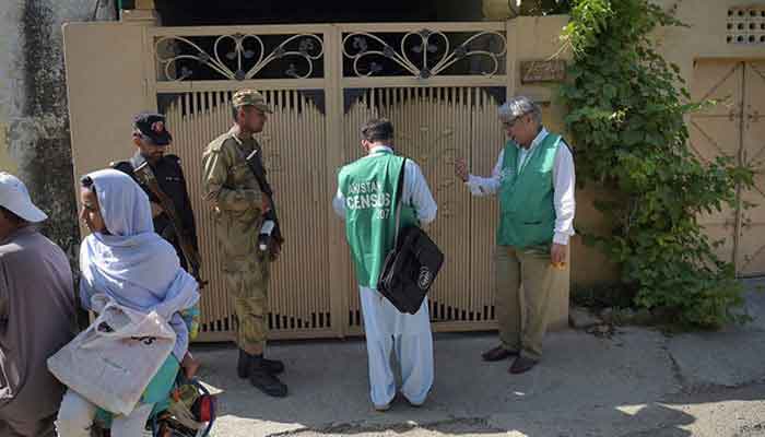 مردم شماری میں توسیع کا اطلاق 19 شہروں پر ہو گا، متعلقہ شہروں میں مردم شماری کے عملےکو سکیورٹی فراہمی کی جائے: ترجمان ادارہ شماریات۔ فوٹو فائل