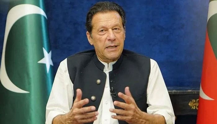 عمران خان کی زیرصدارت اجلاس ہوا جس میں ٹکٹوں کی تقسیم اور انتخابی مہم سے متعلق بھی مشاورت کی گئی/ فائل فوٹو