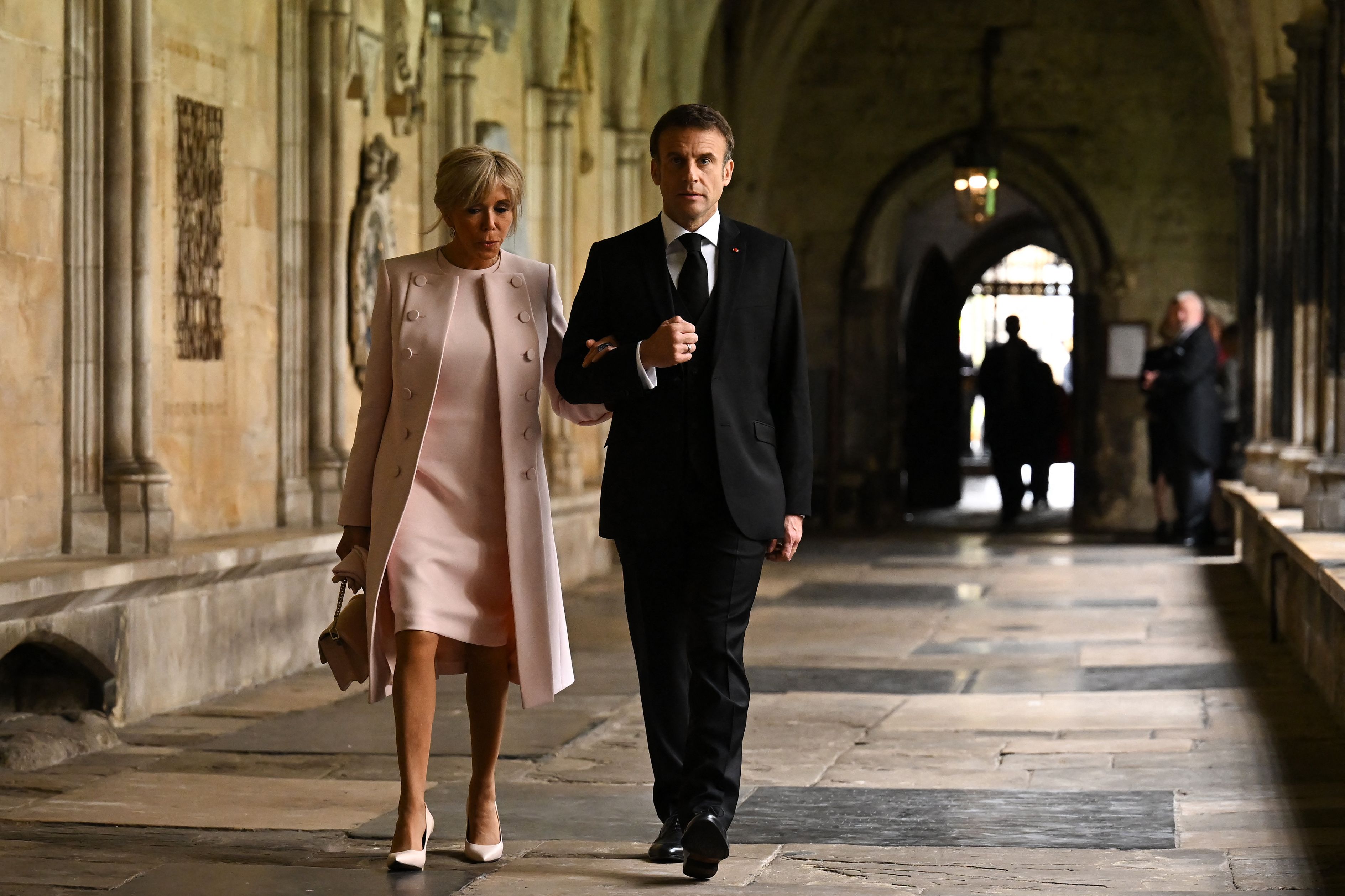 French President Emmanuel Macron arrived at Westminster Church with his wife
