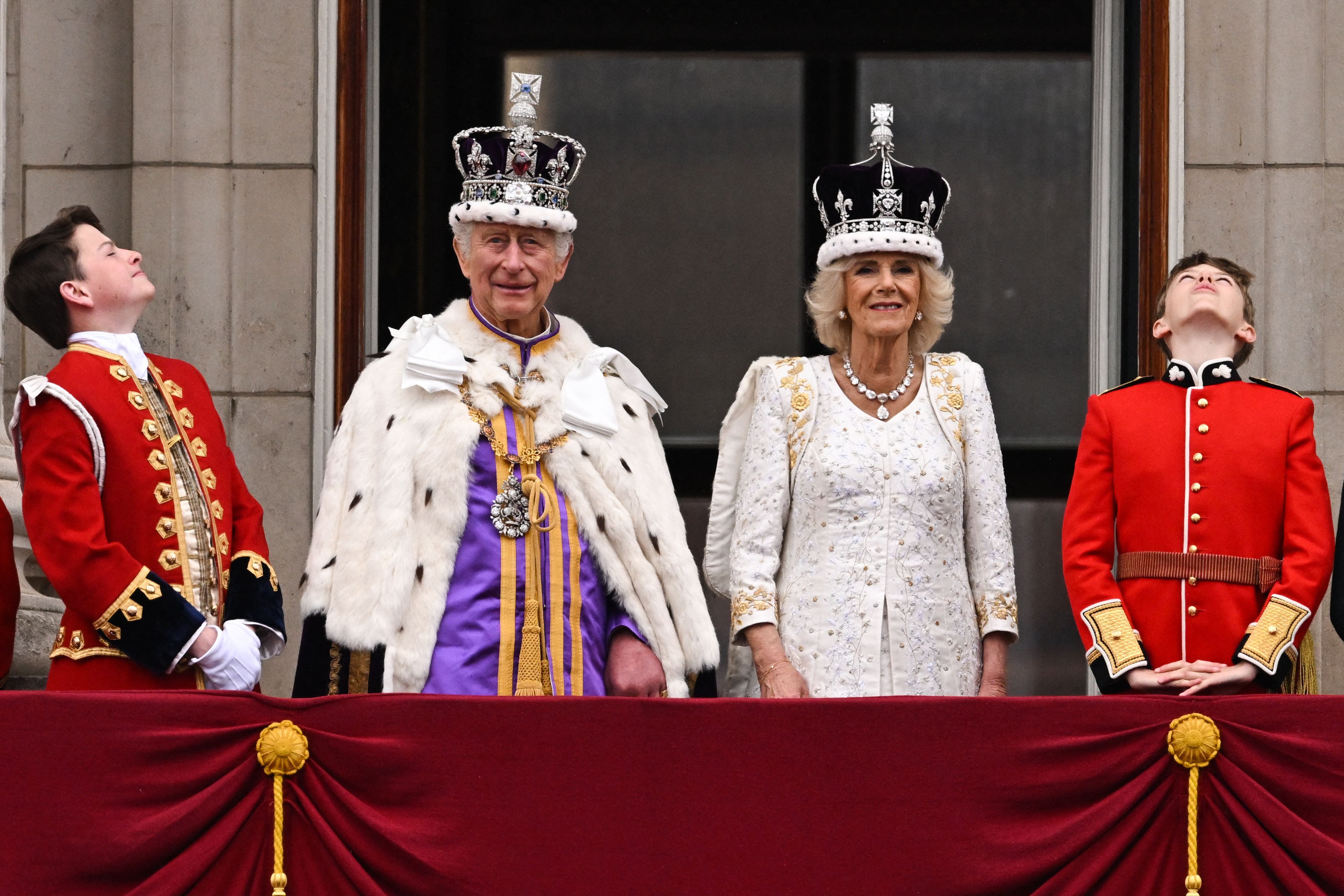 After the coronation, King Charles Swaim and Queen Camilla took to the Buckingham Palace balcony to watch a Royal Air Force flypast.