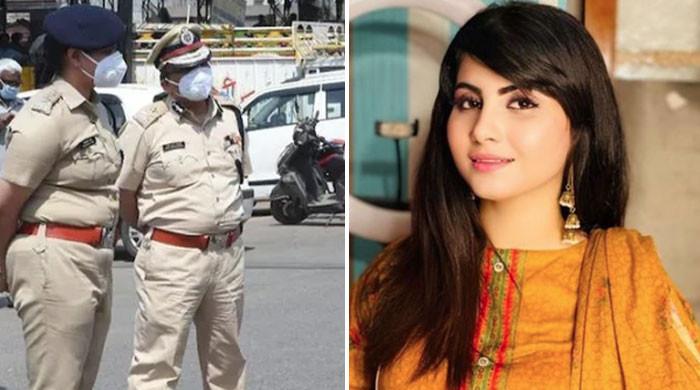 How did you tweet even though the service was down?  Delhi Police Interrogates Pakistani YouTuber

 | Pro IQRA News