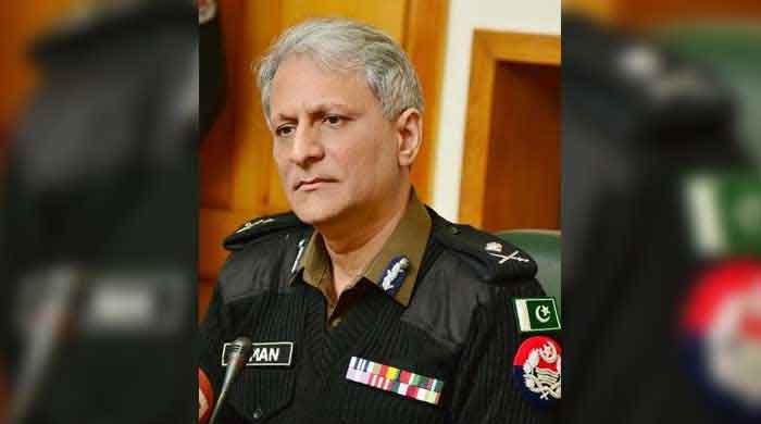 9 مئی  پر کسی سیاسی جماعت نہیں مسلح جتھے کیخلاف کارروائی ہورہی ہے: آئی جی پنجاب