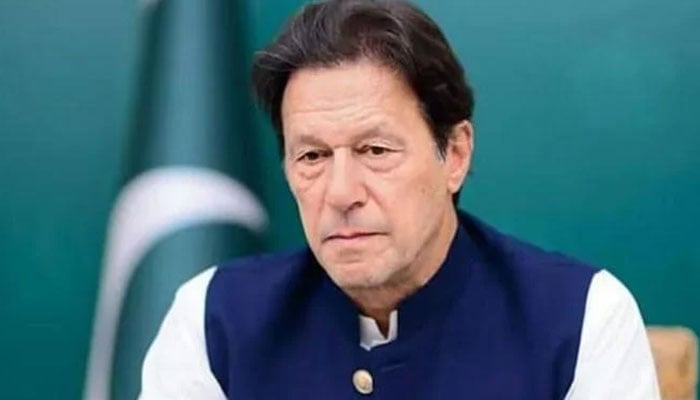 عمران خان کو 18 مئی کو طلب کیا گیا تھا لیکن وہ پیش نہیں ہوئے تھے— فوٹو:فائل