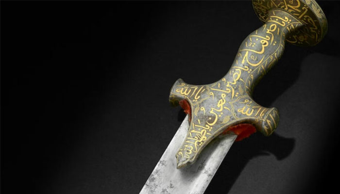 یہ شاندار تلوار ٹیپو سلطان سے منسوب تمام ہتھیاروں میں سب سے اہم، بے نظیر تاریخ اور بے مثال کاریگری کا ایک شاہکار نمونہ ہے: بون ہیمس— فوٹو: بون ہیمس