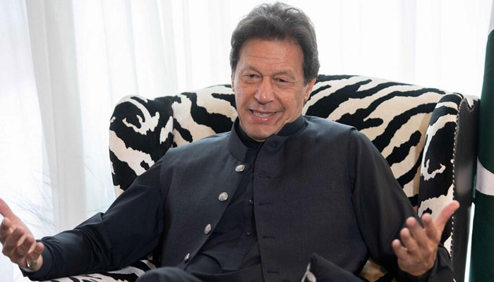 عمران خان کے خون اور پیشاب کے نمونوں کی رپورٹ دستیاب ہیں جن میں کوکین یا شراب کے استعمال کا کوئی اشارہ موجود نہیں: نیب ذرائع/ فائل فوٹو