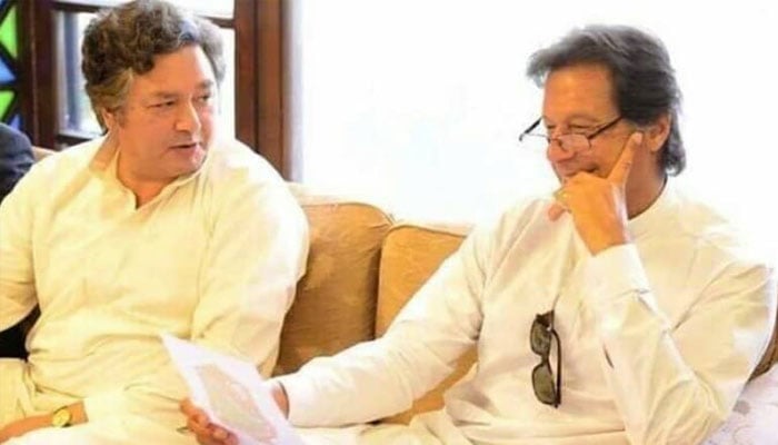 عمران خان کے سابق پرنسپل سیکرٹری اعظم خان نے چیئرمین پی ٹی آئی کے خلاف بیان ریکارڈ کراتے ہوئے سائفر کو ایک سوچی سمجھی سازش قرار دیا ہے: ذرائع/ فائل فوٹو