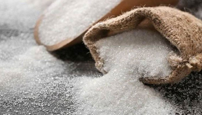 ریٹیل سطح پر چینی 150 روپے کلو بھی فروخت کی جارہی ہے— فوٹو:فائل