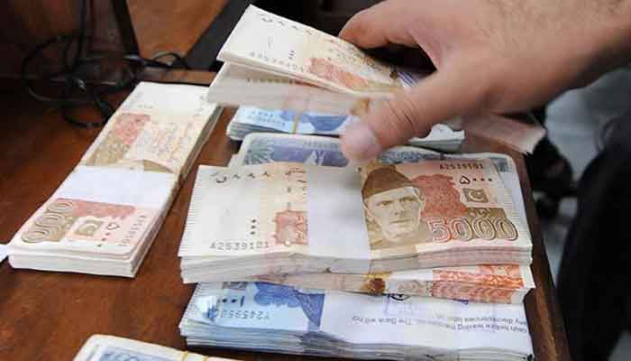 آئی بی نے ملک بھر میں 187مشکوک کرنسی ایکسچینجوں کی نشاندہی کی جنہوں نے حوالہ ہنڈی کے ذریعے کروڑوں روپے کی مشکوک ٹرانزیکشن کیں۔ فوٹو فائل