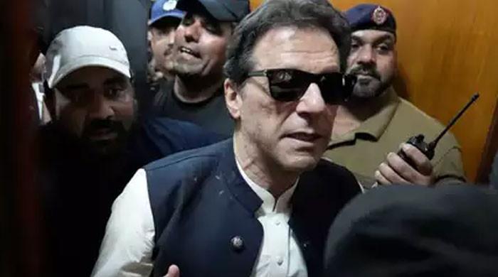جیو کی خبر پر  پی ٹی آئی کا  عمران خان کے کیسز عالمی سطح پر اٹھانے کا مشن منسوخ