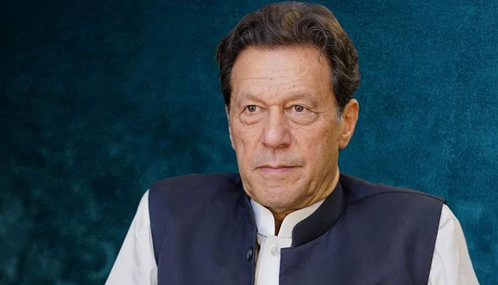 آئی جی جیل نے عمران خان کی بیرک میں لگے کیمروں، لوکیشن اور پرائیویسی کا نظام چیک کیا: ترجمان — فوٹو:فائل