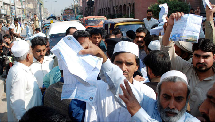 سی پی پی اے نے جولائی کی فیول پرائس ایڈجسٹمنٹ کی مد میں بجلی کی قیمت میں اضافے کی درخواست کی ہے/ فائل فوٹو