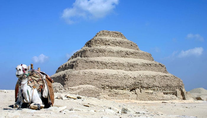 یہ قدیم مصر میں تعمیر ہونے والا پہلا ہرم ہے / فوٹو بشکریہ وکی پیڈیا