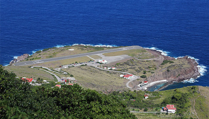 Juancho E Yrausquin Airport، فوٹو بشکریہ وکی پیڈیا