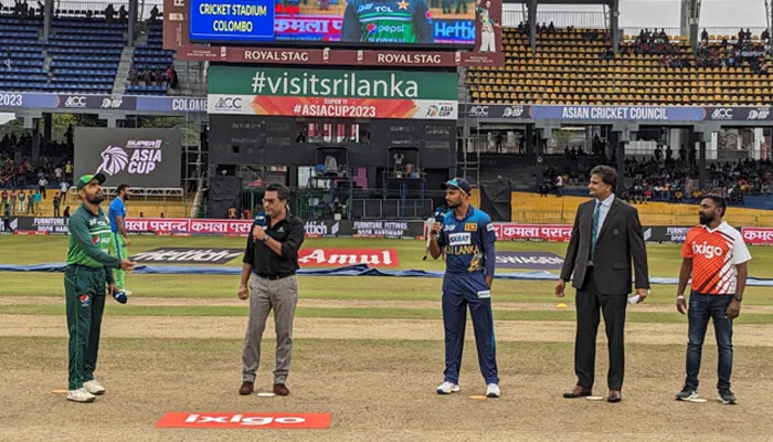 ں پاکستان نے سری لنکا کے خلاف ٹاس جیت کر پہلے بیٹنگ کا فیصلہ کیا۔--فوٹو: پی سی بی