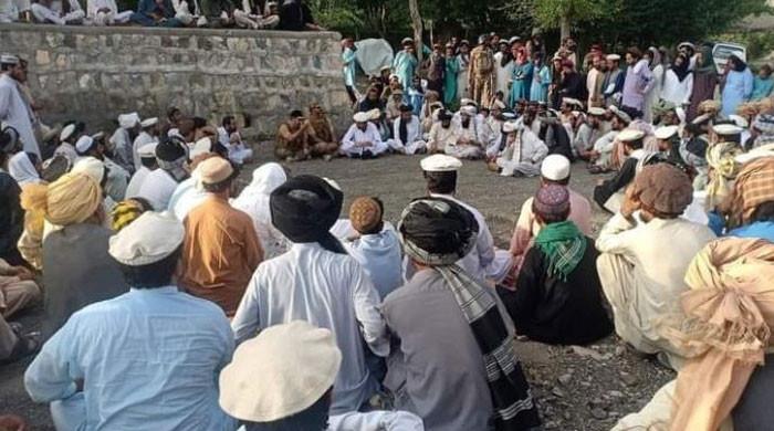 جنوبی وزیرستان میں زلی خیل قبائل نے صحافی کا گھر گرانے کی وارننگ دیدی