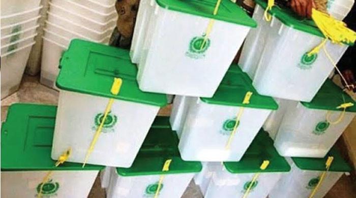 لیول پلینگ فیلڈ کی دہائیاں