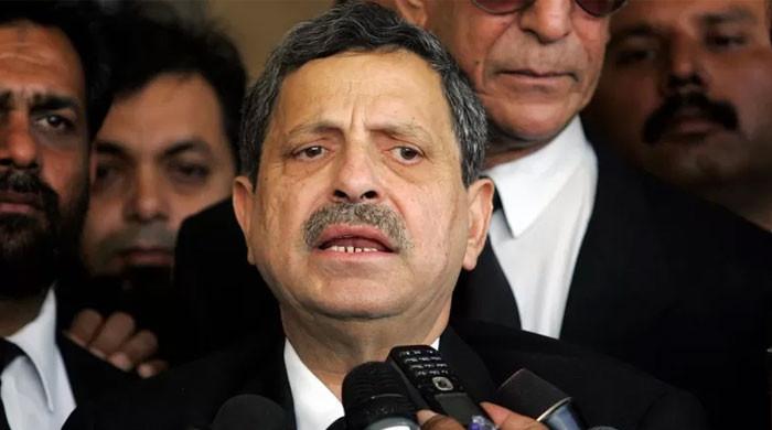 لیول پلیئنگ فیلڈ تو دور کی بات، ہمیں تو پلیئنگ فیلڈ ہی نظر نہیں آرہی ہے ...