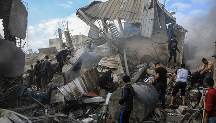 گزشتہ روز خان یونس، شمالی غزہ اور مشرقی غزہ کے مضافاتی علاقوں پر اسرائیلی حملوں میں 280 سے زائد فلسطینی شہید جبکہ 800 سے زائد زخمی ہوگئے— فوٹو: الجزیرہ